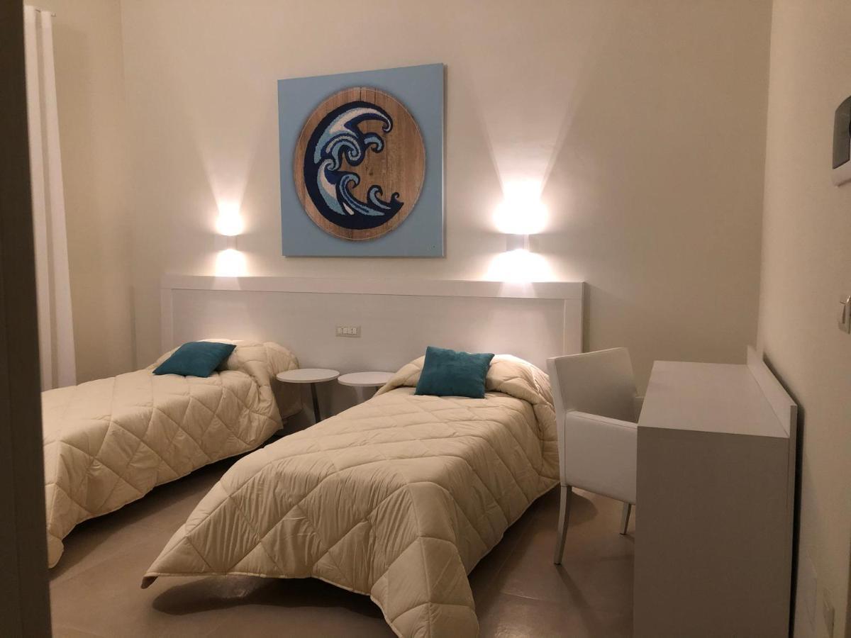 Paleat-Manduria Bed & Breakfast ภายนอก รูปภาพ