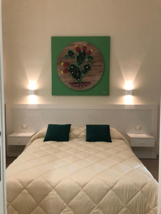 Paleat-Manduria Bed & Breakfast ภายนอก รูปภาพ